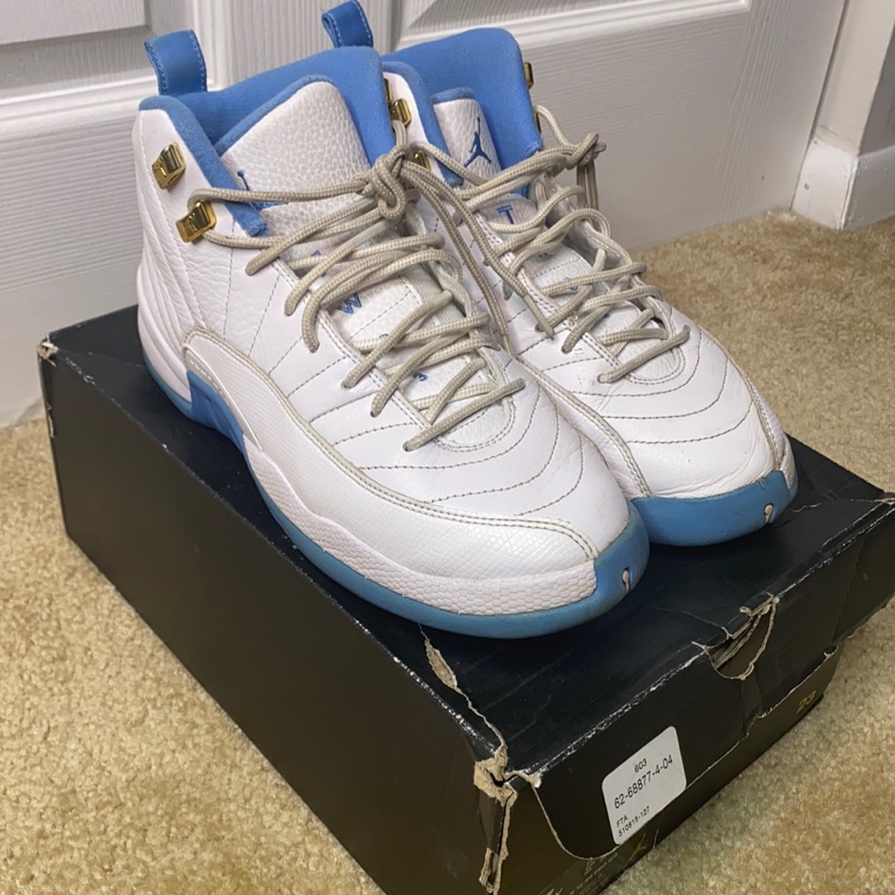 University blue Jordan 12